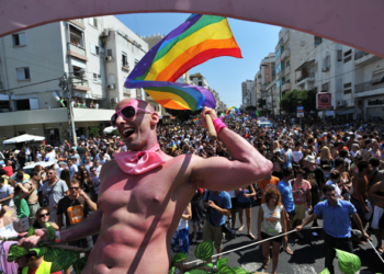 В Ирландии легализовали однополые браки