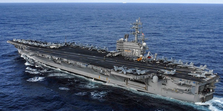 Авианосец ВМС США “Рональд Рейган” поднял 4 истребителя навстречу приблизившимся Ту-142