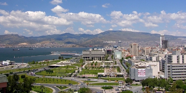 В Херсоне побеждает “развитие”