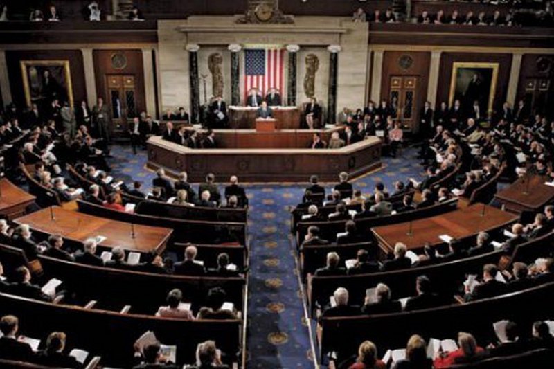 Конгресс США принял закон о санкциях против России 1
