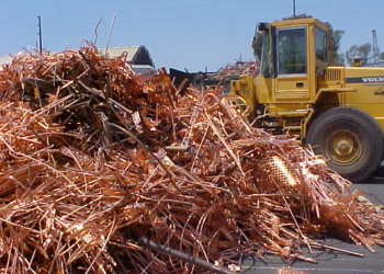 Кабмин отменил лицензирование экспорта цветных металлов