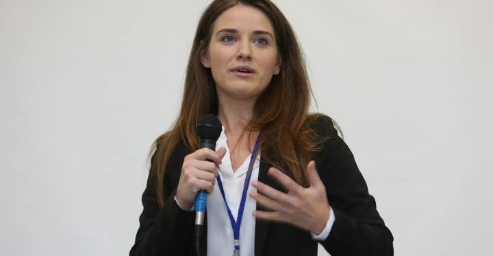 Саакашвили пообещал честным импортерам первый метод растаможивания – по контрактной стоимости груза. А главой таможни – своего зама