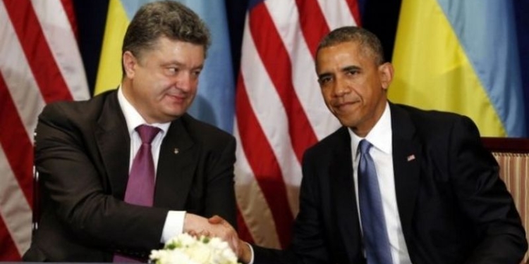 Порошенко пригласил президента США Обаму посетить Украину