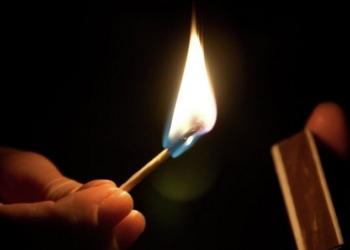 В Арбузинском районе неизвестные пытались поджечь дом 54-летнего мужчины