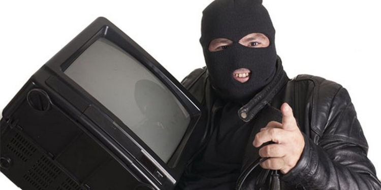 В Вознесенске ограбили пенсионера: пенсии у него не было, поэтому забрали телевизор