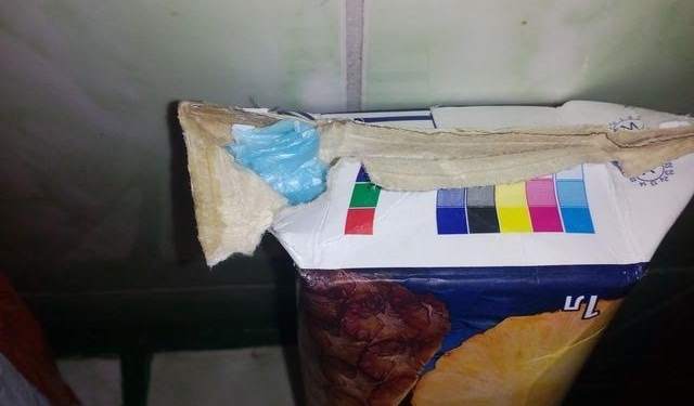 В Ольшанскую исправительную колонию пытались передать запрещенные предметы в упаковке с соком