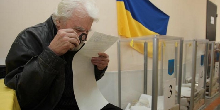 В Кривоозерском районе на шести участках кандидаты от РПЛ в бюллетенях указаны, как выдвиженцы «УКРОПа»