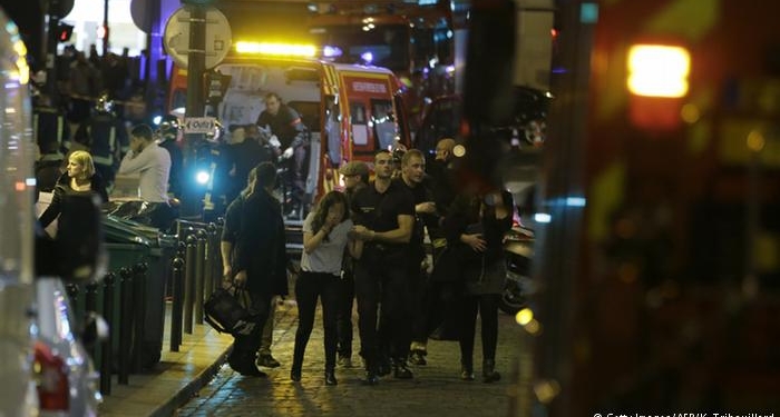 “Это вам за Сирию”. Десятки убитых в Париже