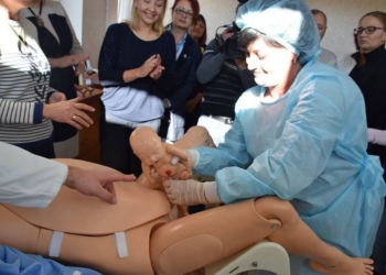 В открытом в Николаеве симуляционном центре первыми пройдут обучение гинекологи из Снигиревского района и Южноукраинска