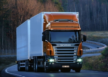 Транзитная кража. Между Первомайском и Южноукраинском из полуприцепа грузовика исчезло 118 ящиков масла