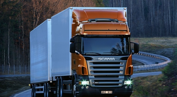 Транзитная кража. Между Первомайском и Южноукраинском из полуприцепа грузовика исчезло 118 ящиков масла