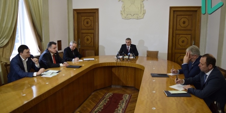 Сенкевич ждёт от фракций Николаевского горсовета кандидатов на пост секретаря, Регламент работы горсовета, видение структуры исполкома и состав постоянных комиссий