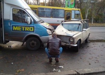 В Николаеве очередное ДТП с участием маршрутки