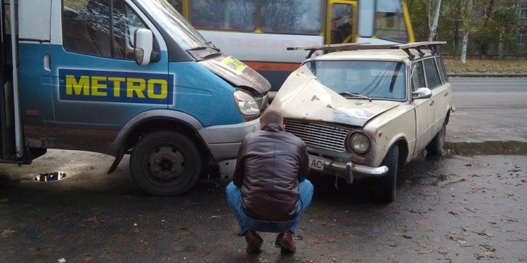 В Николаеве очередное ДТП с участием маршрутки