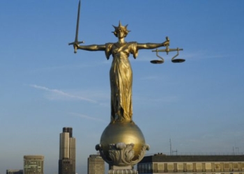 В Лондоне суд присяжных оправдал украинца, “готовившего покушение на российское посольство”