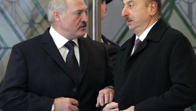 Помирить Путина с Эрдоганом или не пострадать самим? Лукашенко и Алиев встретились в Минске