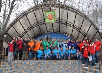 В Николаеве стартовал пятый Новогодний марафон «Верим в чудо, творим чудо!»