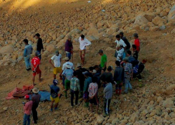 В Мьянме оползнем накрыло деревню шахтеров: 90 погибших, около 100 пропавших без вести