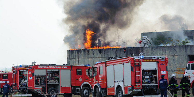 В Киеве вспыхнул пожар в “Охматдете”