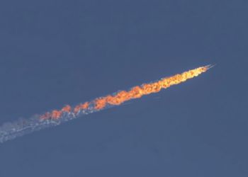 На границе Турции и Сирии сбили российский военный самолет