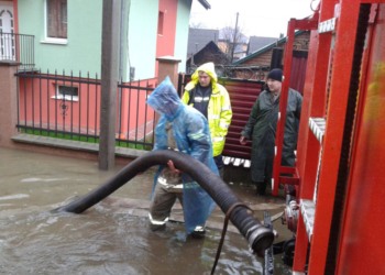Паводок на Закарпатье: подтоплены 235 домов