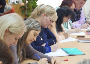 В Николаеве написали Всеукраинский радиодиктант национального единства