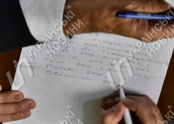 Как Кириленко и Березенко Николаевский облсовет делили. И не только Николаевский!