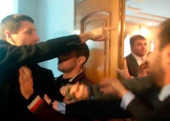 Нардеп Парасюк избил СБУшника