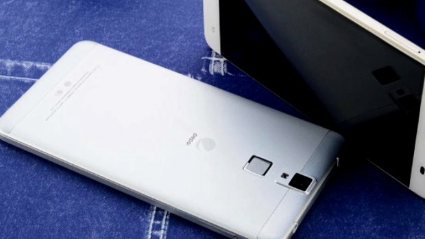 Pepsi теперь будет выпускать смартфоны