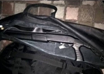 Полиция задержала 20 вооруженных бандитов, которые захватили фабрику под Киевом