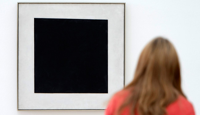 Под “Черным квадратом” Малевича нашли другую картину и надпись