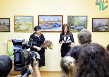 Подарок николаевцам из Христофоровки – в краеведческом музее открылась выставка Людмилы Белосвет