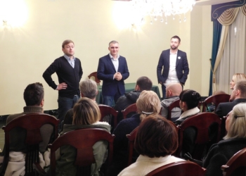 Давид Арахамия: В Николаеве из всего многообразия политических цветов осталось черное или белое, и мы должны сделать выбор