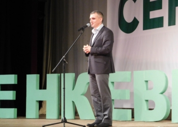 Сенкевич призвал Дятлова снять свою кандидатуру