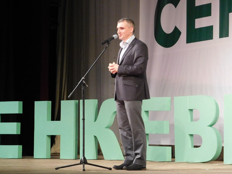Сенкевич призвал Дятлова снять свою кандидатуру 1