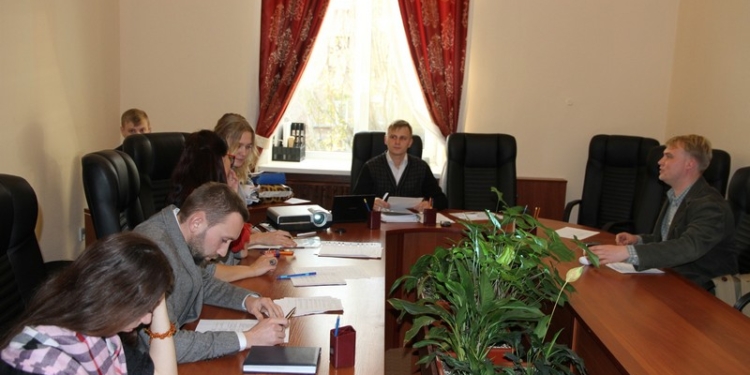 В Николаеве экскурсии в парламент и “школу помощника депутата” будут финансировать из городского бюджета