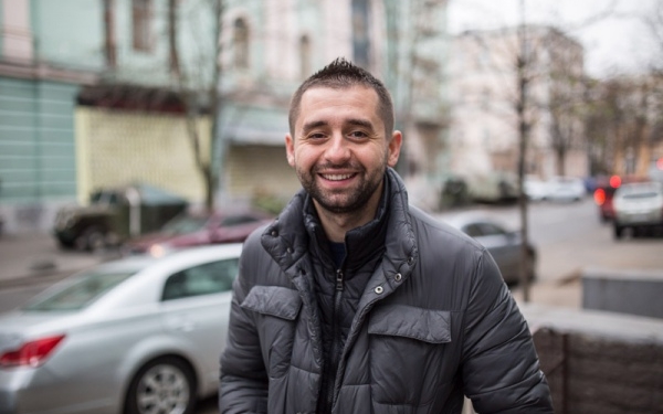 “Волонтерский десант” демобилизован. Идеолог проекта Давид Арахамия об эксперименте в МО