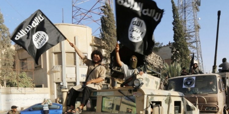 Вопреки заявлениям России об успехах операции в Сирии боевики ИГИЛ захватили очередной город