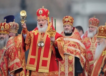 РПЦ: Пора перестать отделять церковь от государства