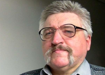 Игорь Лосев: Украина похожа на захваченный террористами самолет