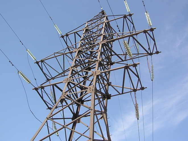 Поставки электроэнергии в Крым из Украины прерваны из-за аварии 1