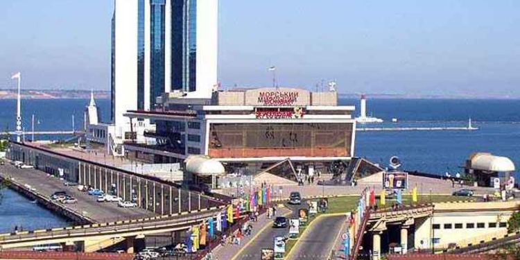 Через Одессу налажено снабжение оккупантов, Николаев и Херсон тоже «участвуют»