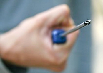 На Николаевщине напали на военнослужащего: неизвестные, угрожая отверткой, заставили бойца отдать 15 тыс.грн.