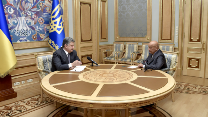 Порошенко не принял отставку Москаля