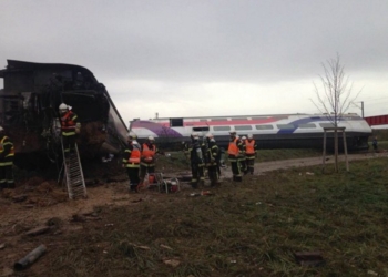 Под Страсбургом разбился французский скоростной поезд. Есть жертвы