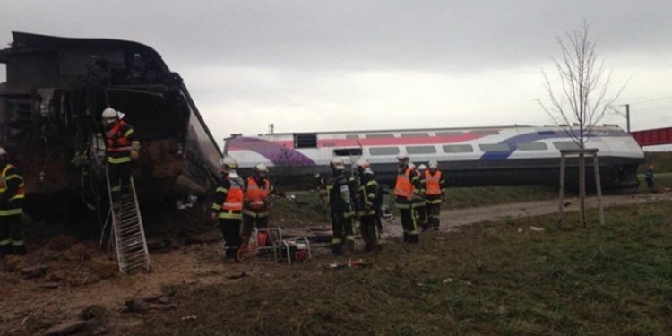Под Страсбургом разбился французский скоростной поезд. Есть жертвы