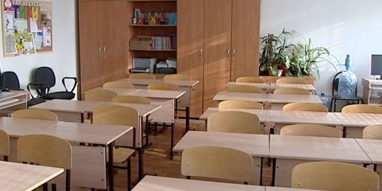 Из-за второго тура выборов мэра в Николаеве в части школ в понедельник объявлен выходной (ПОЛНЫЙ ПЕРЕЧЕНЬ)