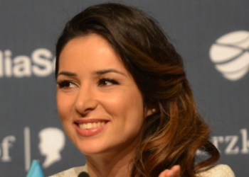 Злата Огневич сложила депутатский мандат