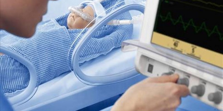 В Николаевскую областную детскую инфекционную больницу купили аппарат искусственной вентиляции легких за 600 тысяч гривен