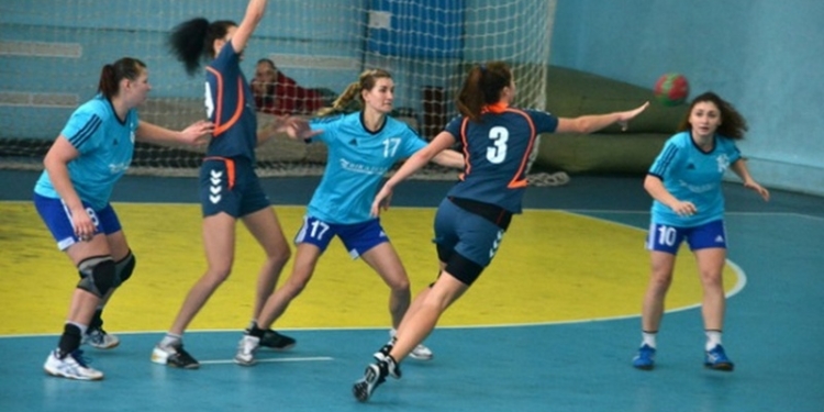 Николаевские гандболистки открыли счет победам в чемпионате Украины